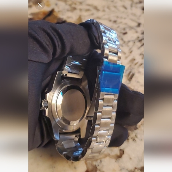 Brand new 💯 fully custom built Seiko mod submariner watch ⌚️ - Picture 5 of 6